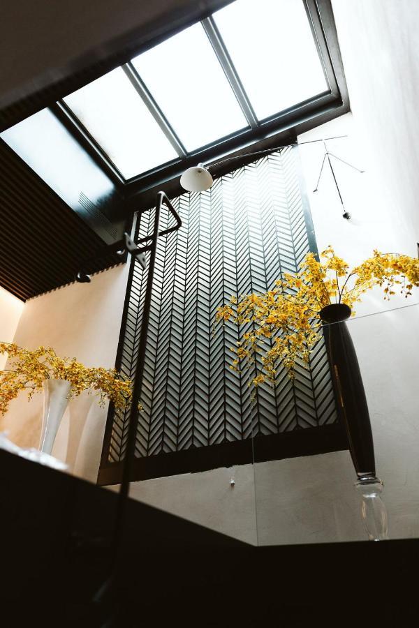 The Harbour - Luxury Living Bed & Breakfast Trani Exterior photo