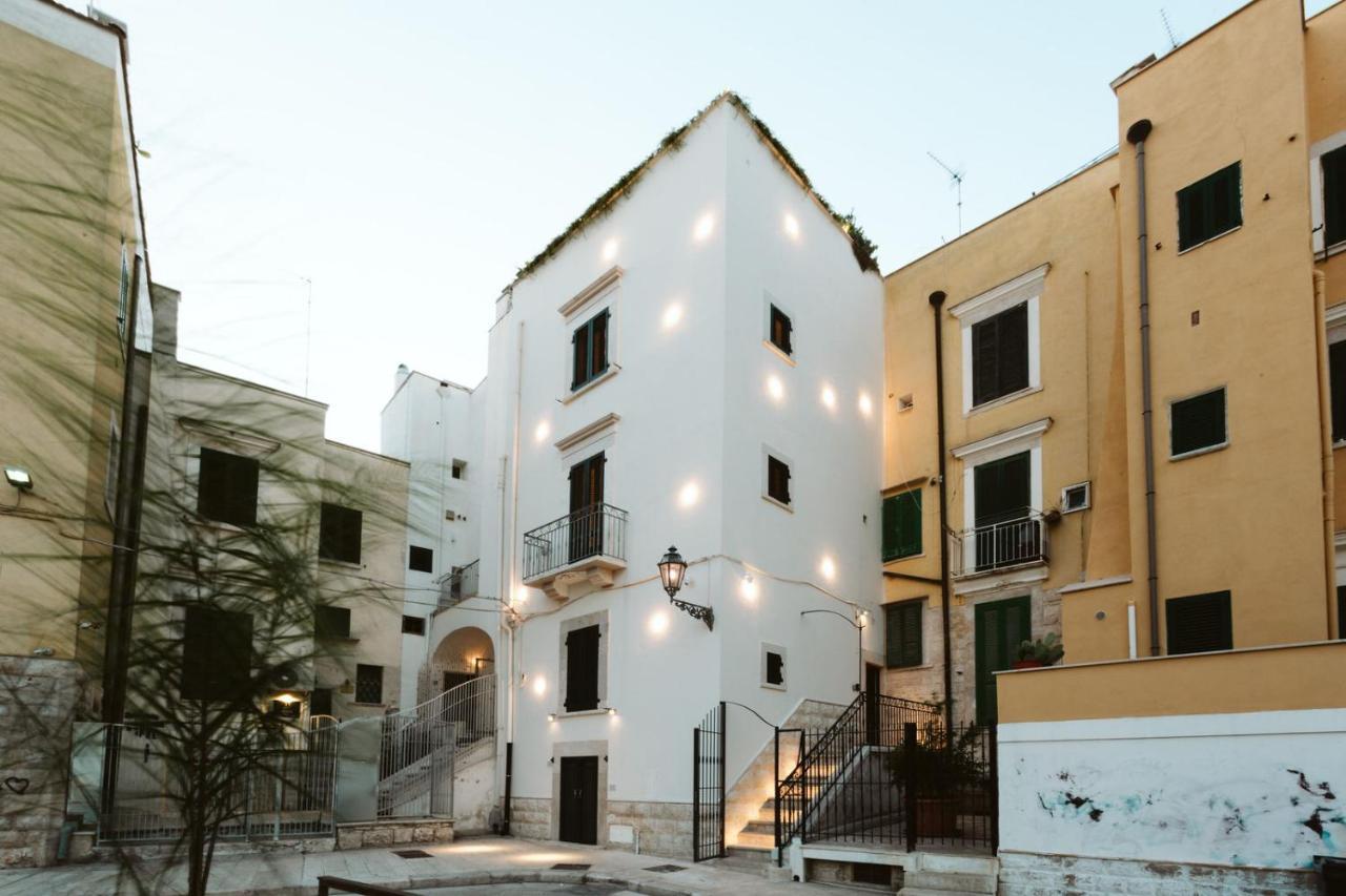 The Harbour - Luxury Living Bed & Breakfast Trani Exterior photo